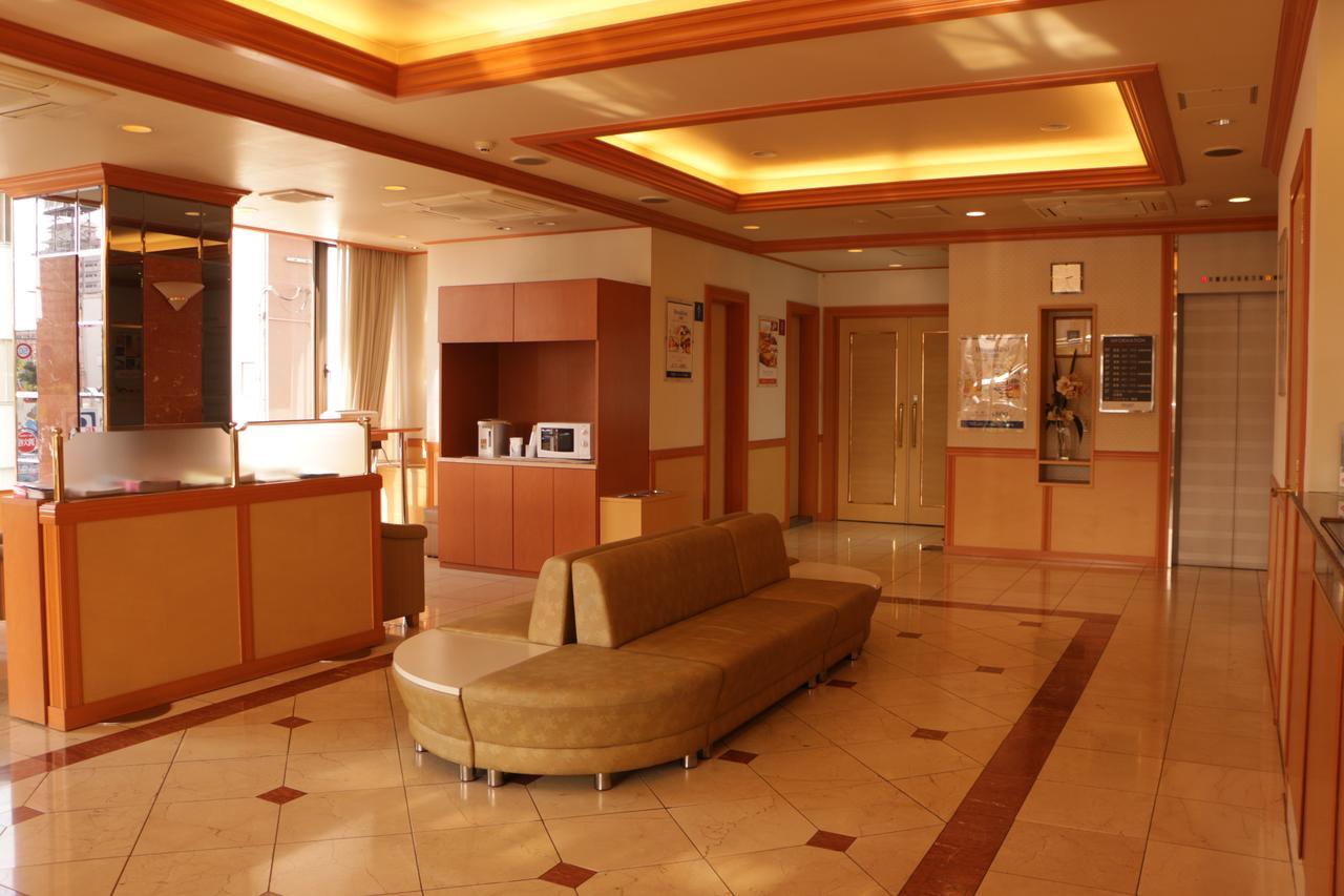 Hotel New Gaea Oitaekimae Екстер'єр фото